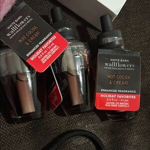 Wallflower Brown and Cream Makeup Collection